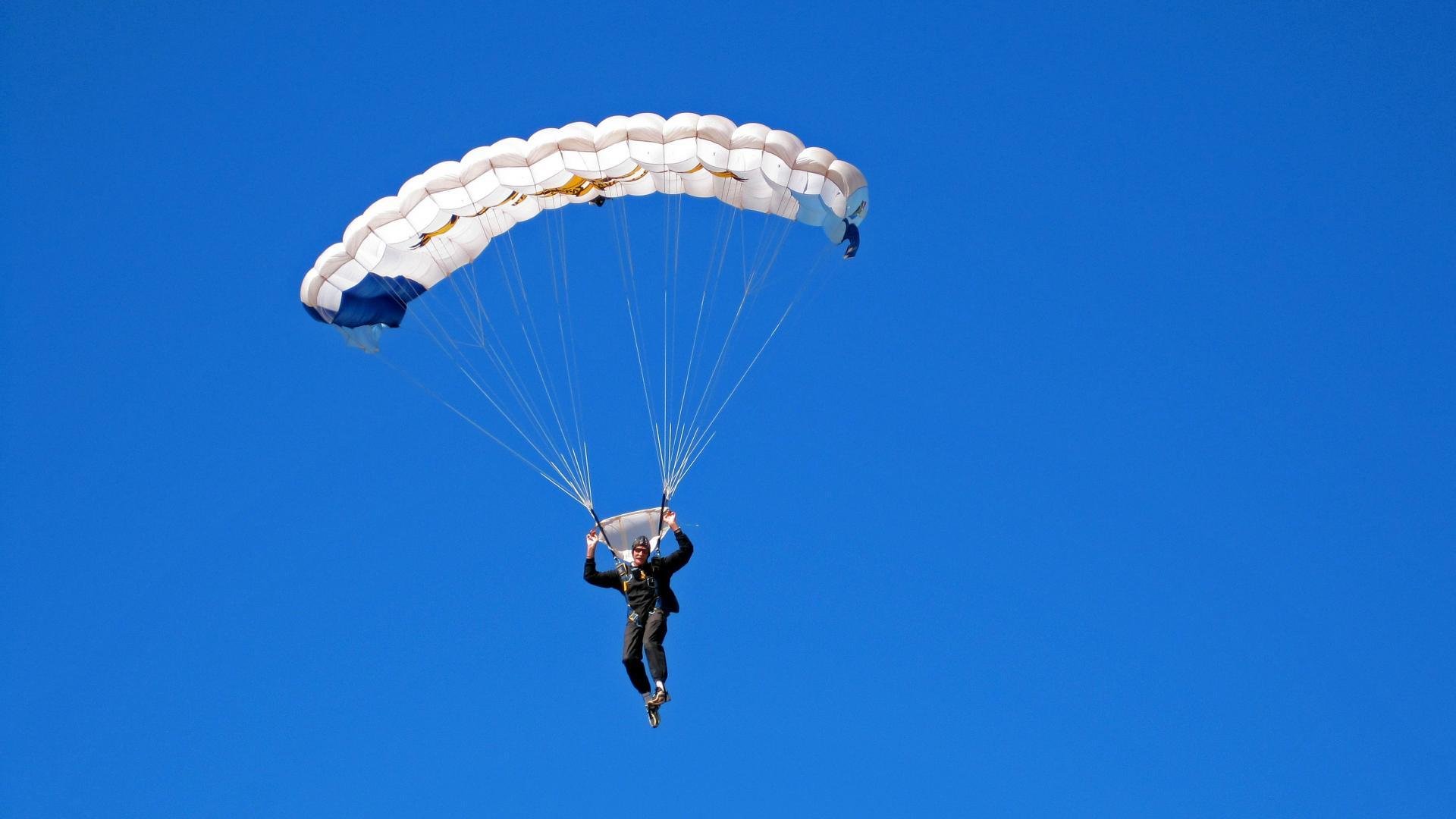 开云在线直播-2024年巴黎奥运乒乓资格赛开启，竞争激烈，巴黎奥运会还会有乒乓混双吗